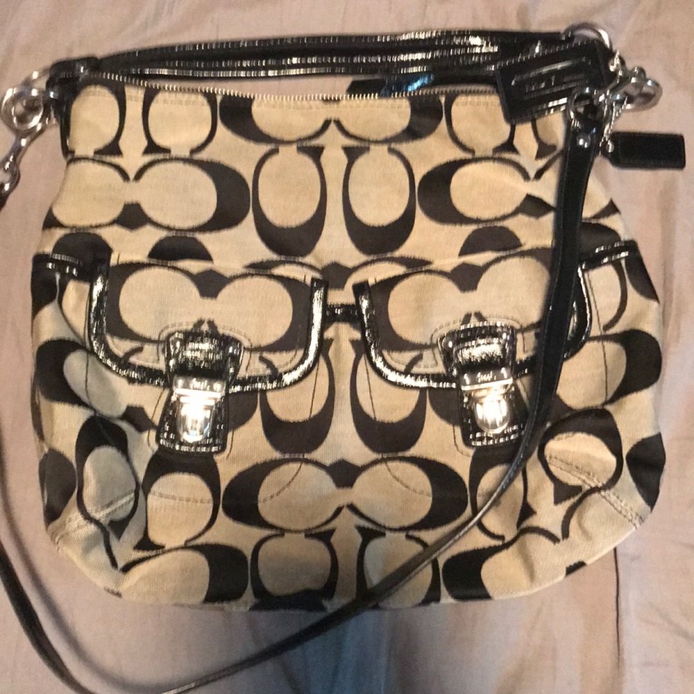 Coach shoulder/handbag